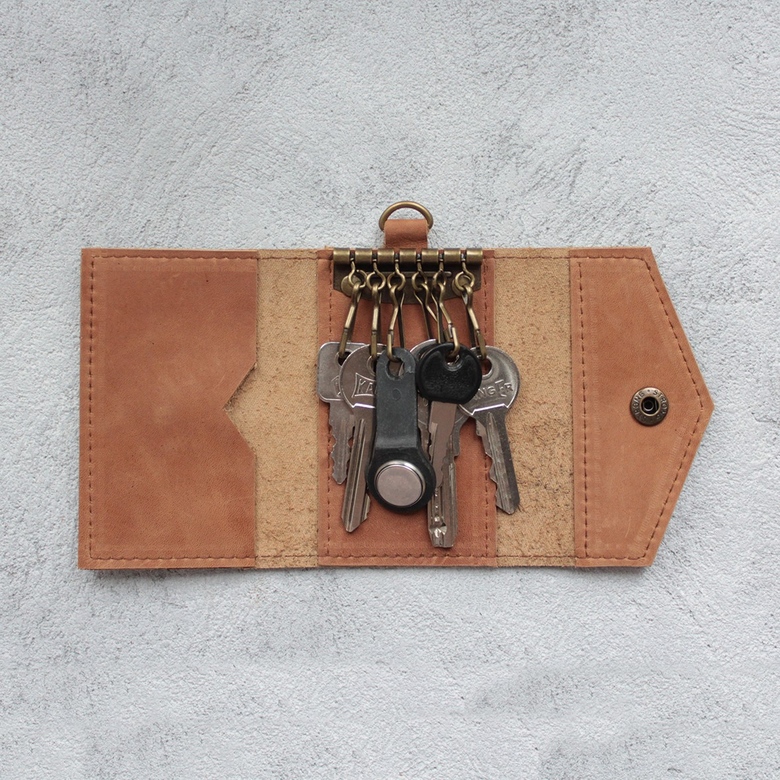 Ключница "Песочный крейзи хорс"