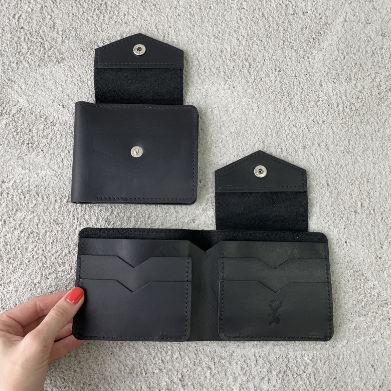 Bifold - Чёрный крейзи хорс