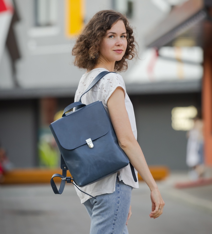 Alice - Синий гладкий