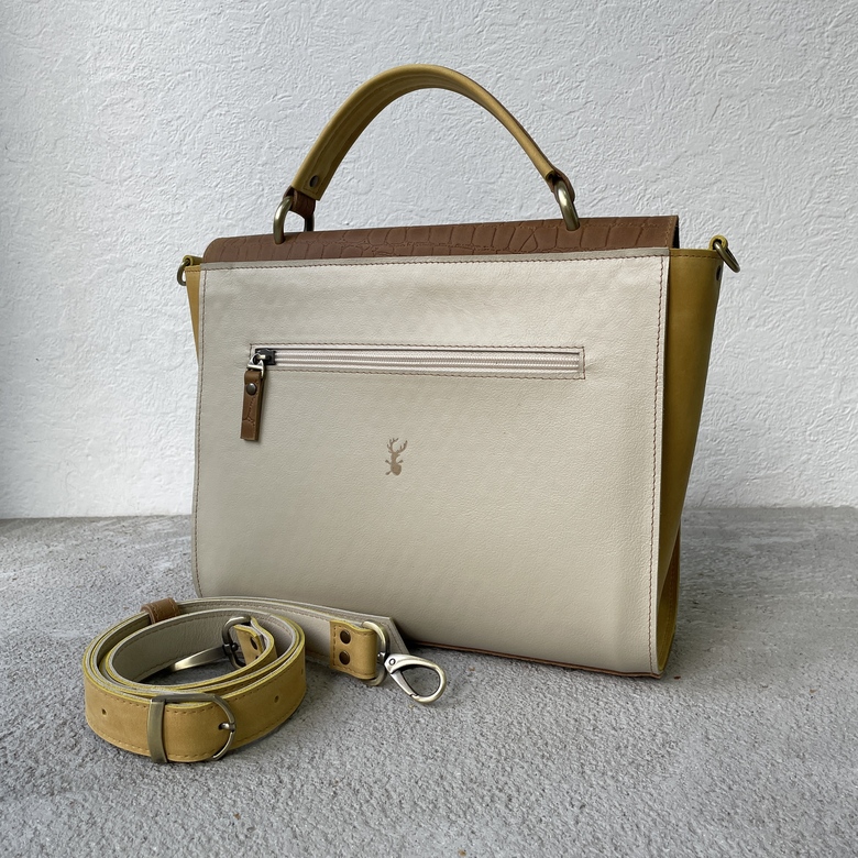 Софи - песок рептилия, слоновая кость и манго