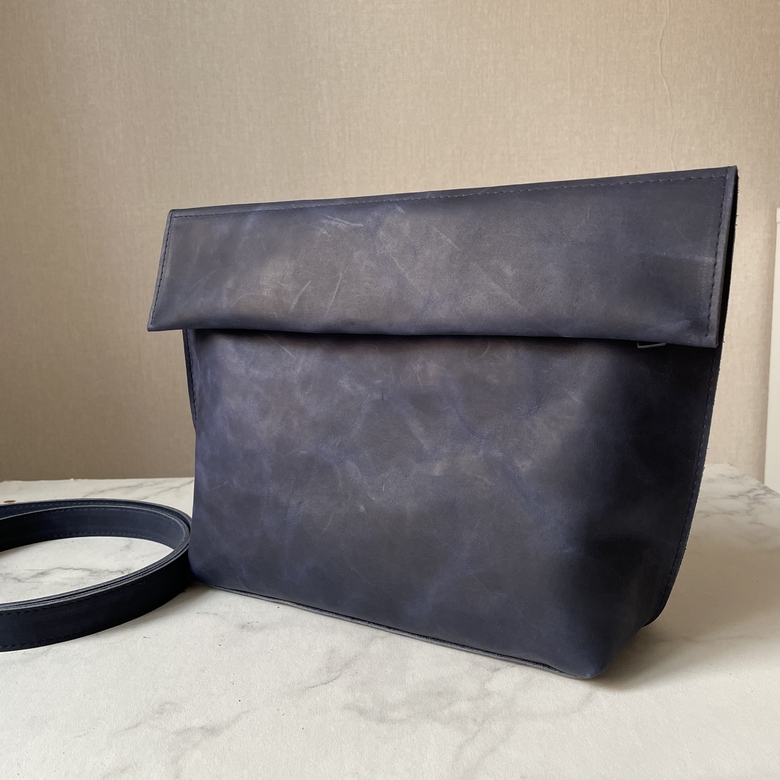 Celine - крейзи хорс черника