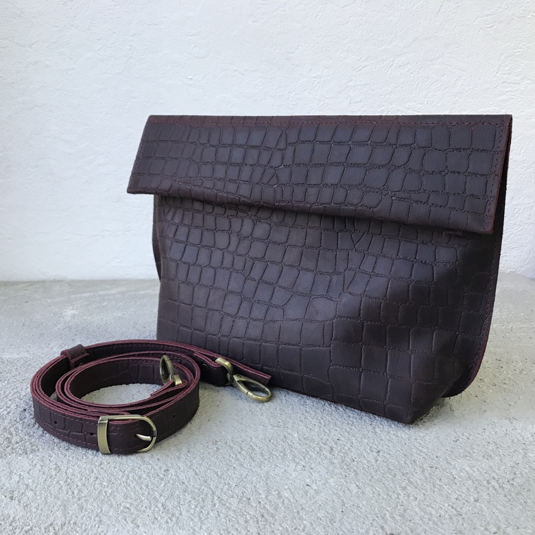 Celine - винная рептилия