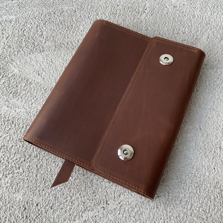 Блокнот А5 - Каштан крейзи хорс