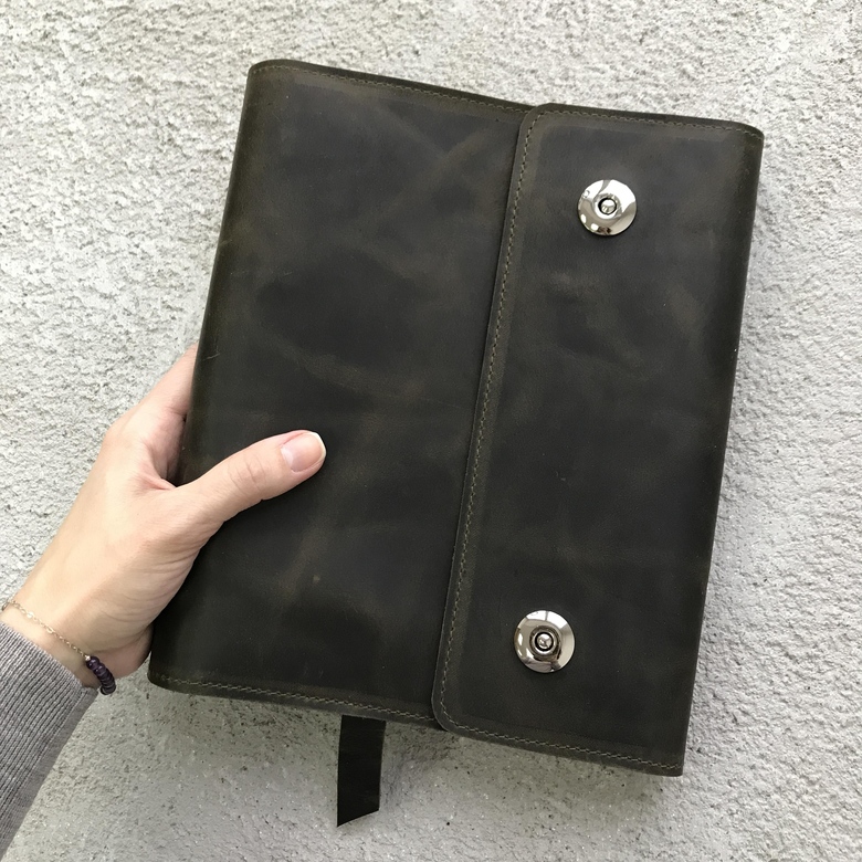 Блокнот А5 - Хаки крейзи хорс