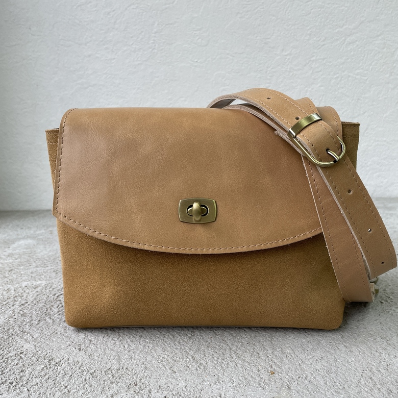 Fibi - велюр песочный + крем-брюле гладкая